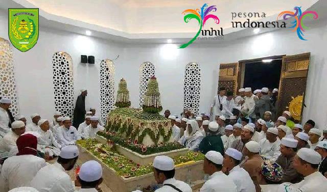 Pemeliharaan Makam Tuan Guru Syekh Abdurrahman Sidiq