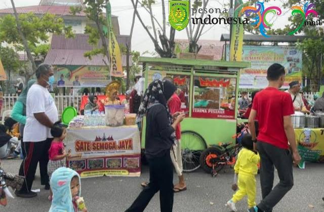 Mau Olahraga Sambil Kulineran, Yuk Kunjungi Jalan Swarna Bumi Tembilahan