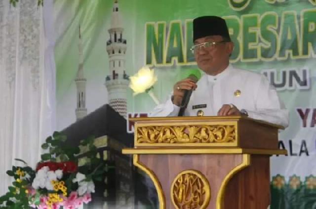 Maulid Nabi di Desa Tanah Merah, Bupati HM Wardan Ajak Masyarakat Bersama-sama membangun Negeri