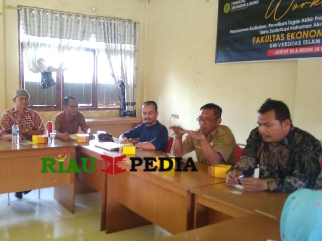 Matangkan Persiapan Bazar UMKM dan Festival Kuliner, Kadiskop dan UKM Inhil Rapat Final Bersama Unisi