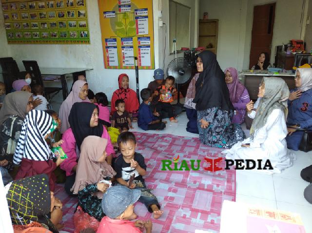 Puluhan Bantuan Paket Nutrisi Disalurkan Dinkes Inhil kepada Anak Stunting dan Gizi Buruk