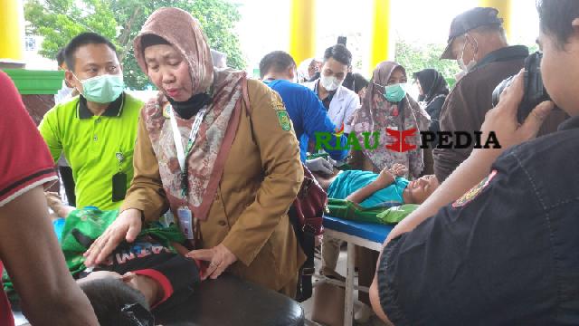 Rangkaian HPN Riau, Puluhan Anak Ikuti Sunal Massal Gratis Tajaan Diskes InhilRangkaian HPN Riau, Puluhan Anak Ikuti Sunal Massal Gratis Tajaan Diskes Inhil